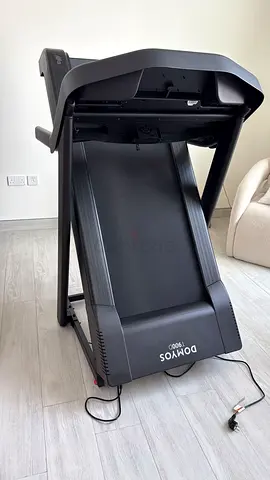 Like New Domyos 1800 Treadmill for Sale