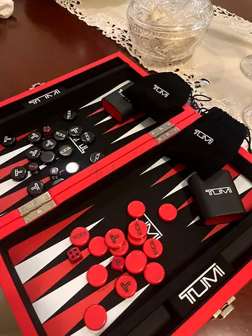 Tumi chess table