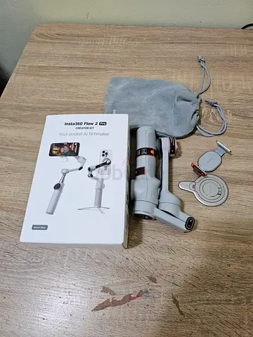 Insta360 flow 2 pro creator kit