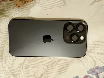 iPhone 15 Pro – Black Titanium –