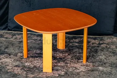 Wooden Coffee Table – Classic  Sturdy Design