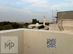 A distinctive villa close to all amenities and a mosque, with a private swimming pool. The price inc