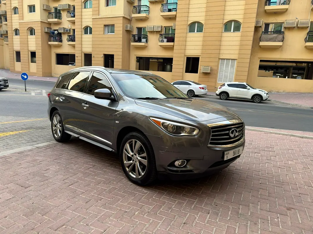 Infiniti QX60 2016 — photo 1 of 14