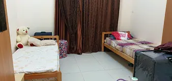 Executive Sharing room for rent