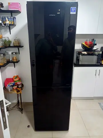 Hitachi Bottom Freezer