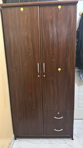 Stylish Wooden Wardrobe with Drawers