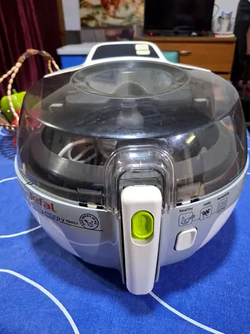 Effortless Cooking with the Digital Steamer outmatic mixing the food