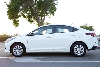 2022 Hyundai ACCENT — миниатюра 3