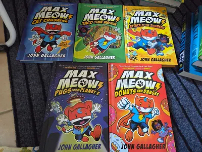 Max Meow 1-5