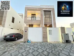 "A European-style villa with two floors and a roof, 7 master bedrooms, in a prime location clos