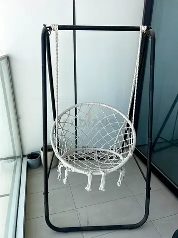 Stylish Macrame Hanging Chair for Relaxation and Leisure