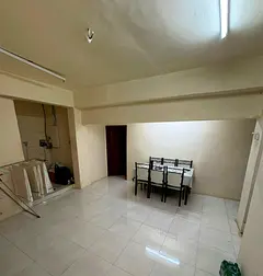 Executive. Bachelors bed space