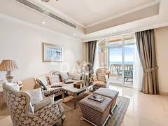 New on Market | Luxury 2 Bed | Beach Access