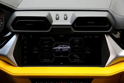 صورة مصغرة 16 لـ 2025 Lamborghini URUS