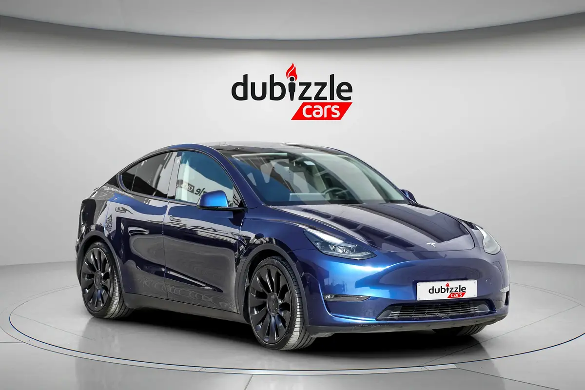 Tesla Model Y 2023 — photo 1 of 15