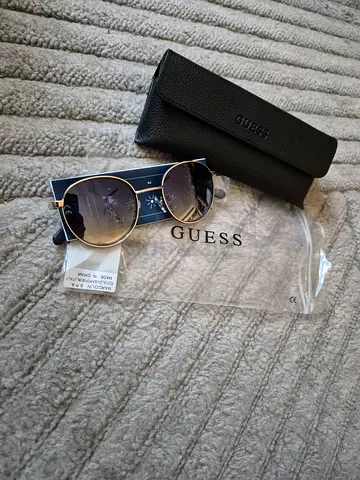 Guess sunglass new