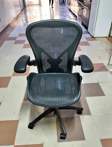 Herman Miller Aeron Chair Size B Fully Loaded Posture Fit