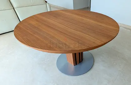 Venjakob Felser Extending Dining Table