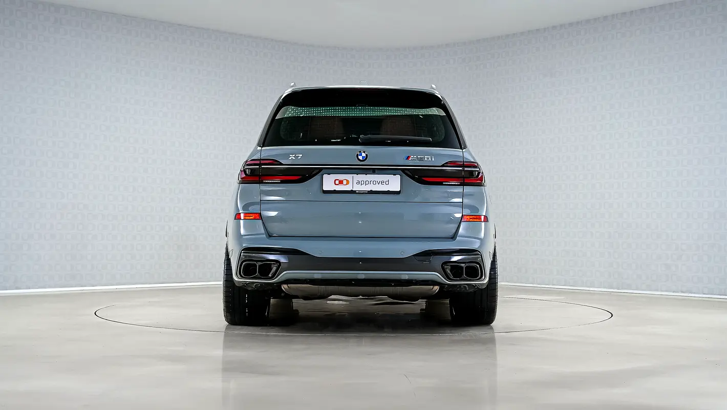 BMW X7 2023