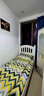Executive Partition Available near DIC Metro Station