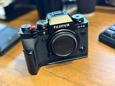 Fujifilm X-T4 (Body Only)