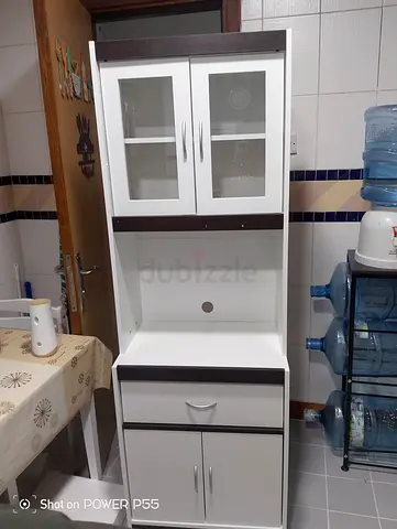 Kitchen cabinet selling