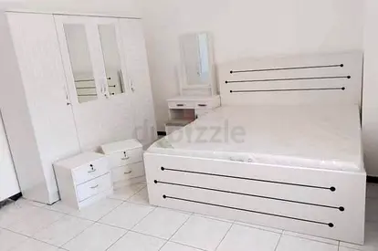 Modern White Bedroom Furniture Set