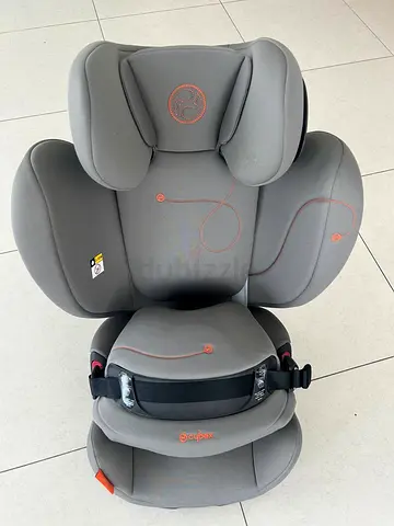 Cybex Booster Car Seat - Excellent Condition