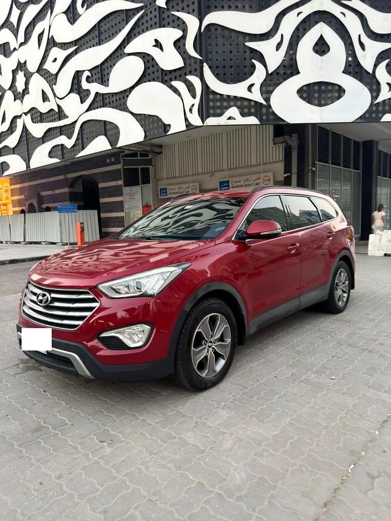 Hyundai Grand Santa Fe 2015 — photo 1 of 15