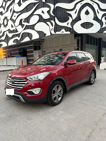 2015 Hyundai Grand Santa Fe GCC specs