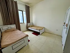 Ladies executive bedspace; Fully furnished available in shabiya 10 (near madina super market)