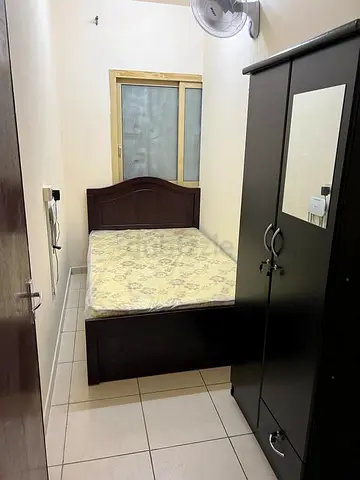 Premium Executive Partition for Asian and Philipino near Burjman metro