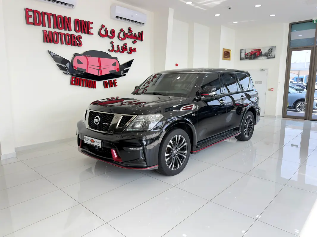 Nissan Patrol 2018 — photo 1 of 9