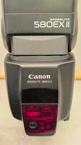 Canon Speedlite 580EX II Flash with Carrying Case
