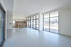 Large Plot | Park Backing | Maid and Drivers Room