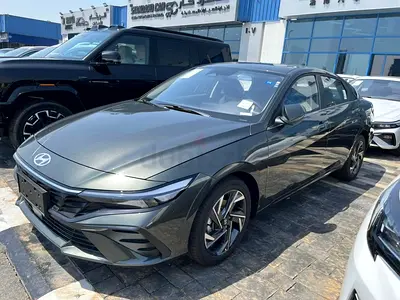 Hyundai Elantra 2024