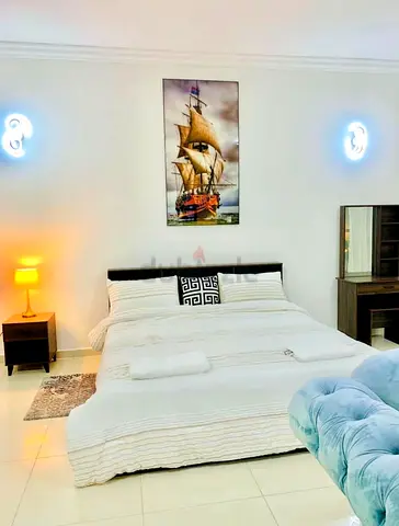 FULLY FURNISHED PREMIUM MASTER BEDROOM ATTACHED WASH ROOM AVAILABLE KHALDIYA CLOSE TO KFC