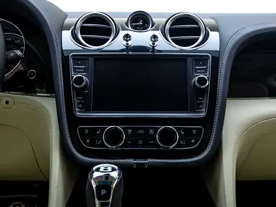 صورة مصغرة 12 لـ 2019 Bentley BENTAYGA