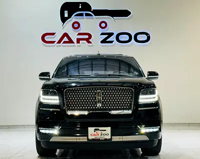 صورة 2 لـ 2019 Lincoln NAVIGATOR