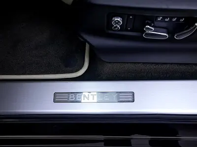 صورة مصغرة 16 لـ 2019 Bentley BENTAYGA