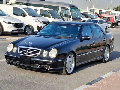 MERCEDES-BENZ E55 AMG