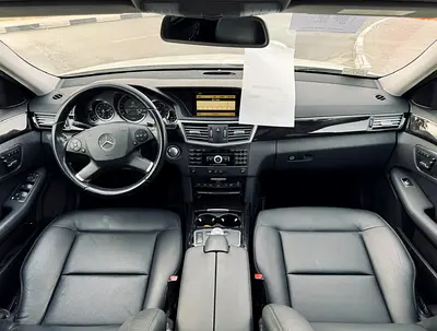 2011 Mercedes-BENZ E-CLASS — миниатюра 9
