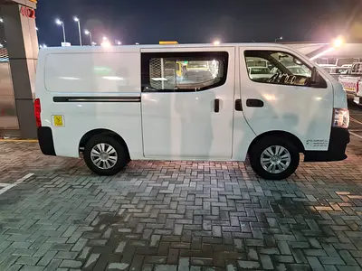 2019 Nissan URVAN — миниатюра 4
