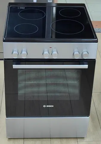 Bosch brand 4 burner electric cooker like new condition