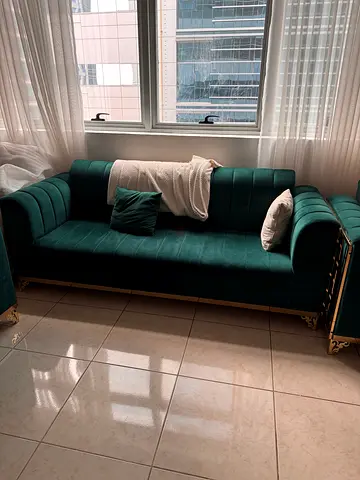 Elegant Emerald Green Velvet 3+2+2 Sofa Set