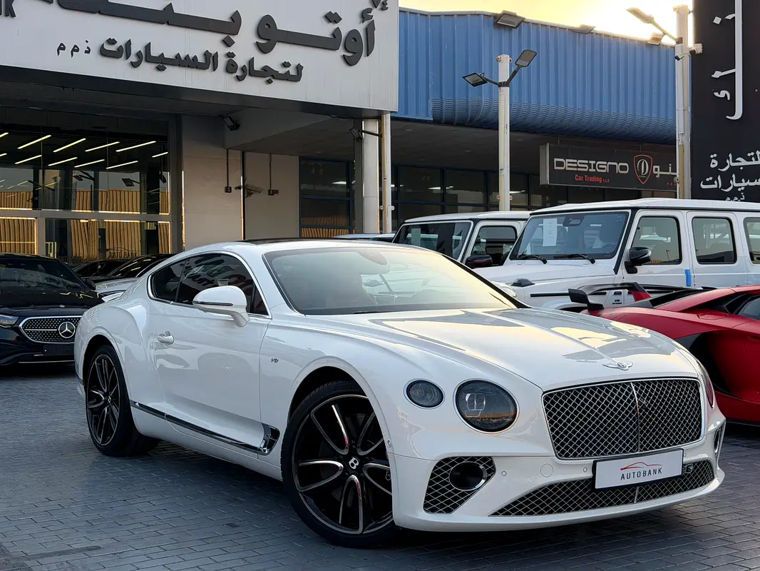 Bentley Continental 2022 — photo 1 of 14