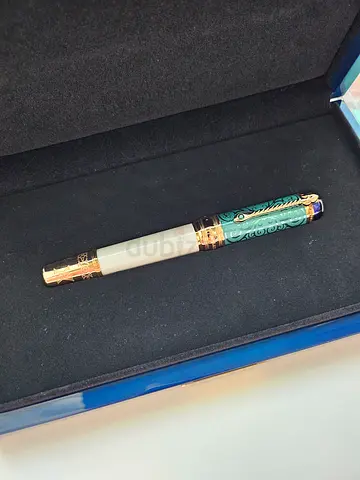 Limited Edition Montblanc Fountain Pen (Patron of Art Homage to Victoria)