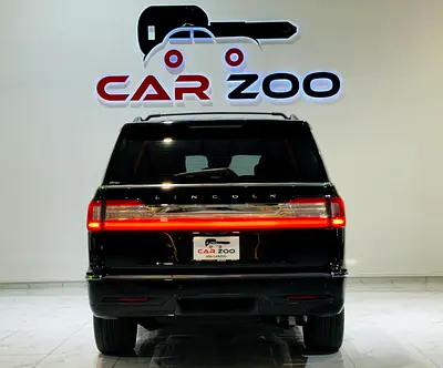 صورة 7 لـ 2019 Lincoln NAVIGATOR