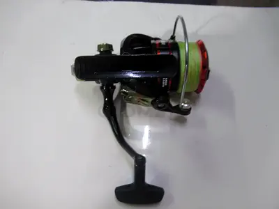 HQ7000 SPINNING REEL + BRAID LINE