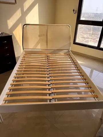 IKEA white Metal bed 140x200